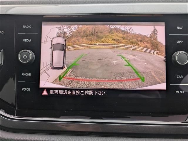 VOLKSWAGEN POLO 2019 Image 31