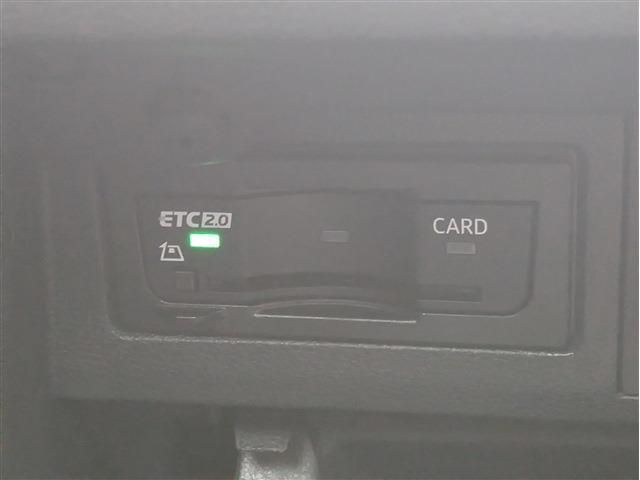 VOLKSWAGEN POLO 2019 Image 31