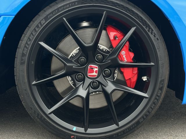 HONDA CIVIC HATCHBACK 2025 Image 31