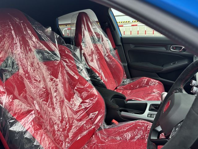 HONDA CIVIC HATCHBACK 2025 Image 31