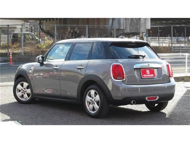 BMW MINI ONE 5DOOR 2019 Image 31