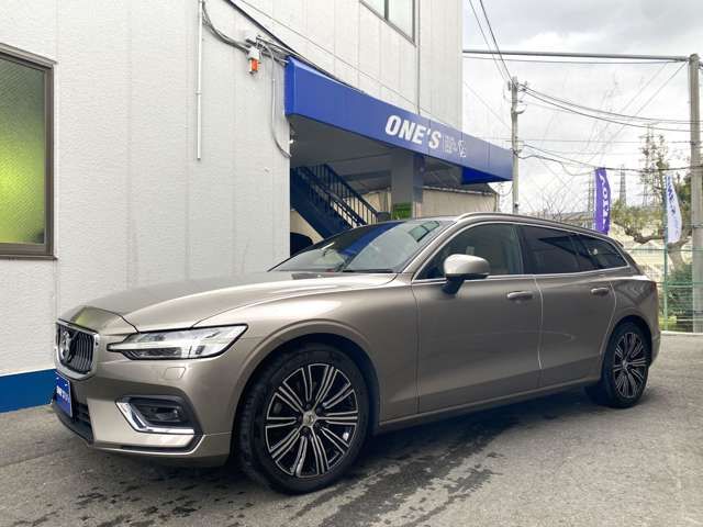 VOLVO V60 2018 Image 31