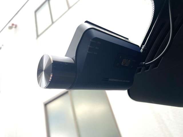 VOLVO V60 2018 Image 31