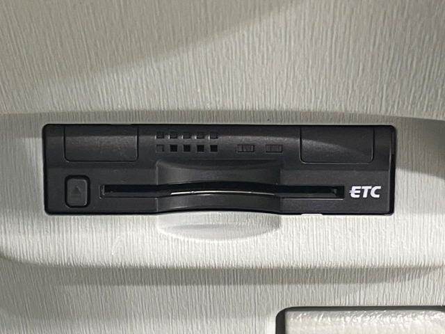 TOYOTA PRIUS 2013 Image 31