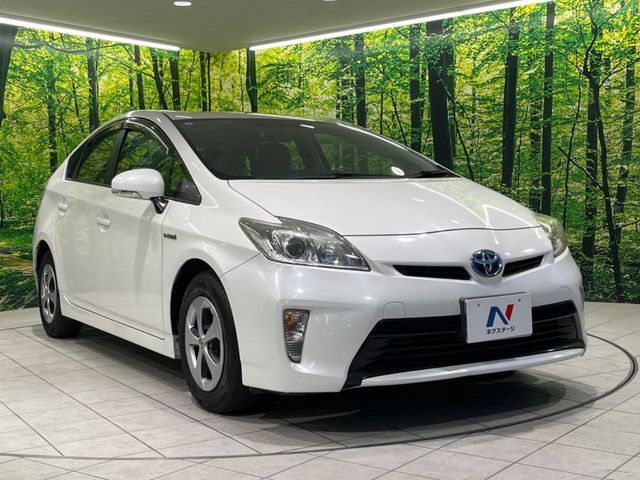TOYOTA PRIUS 2013 Image 31