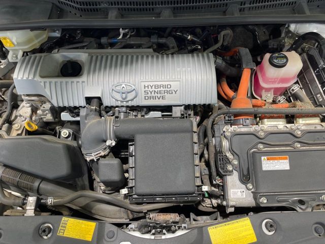 TOYOTA PRIUS 2013 Image 31