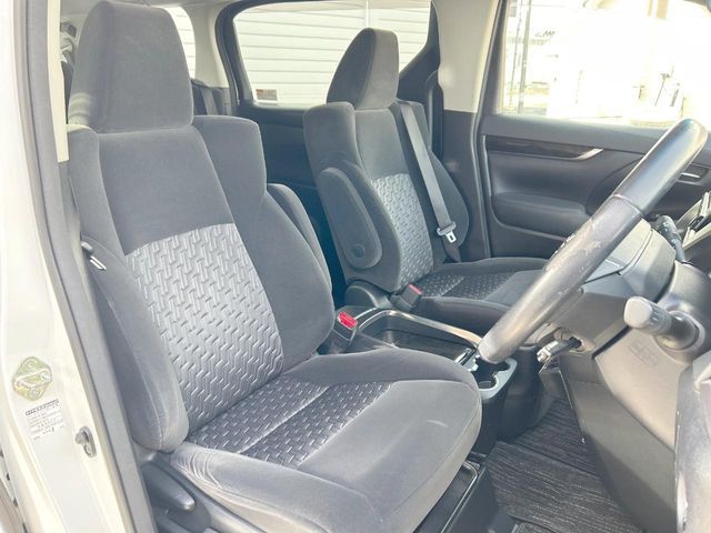 TOYOTA VELLFIRE 2015 Image 31