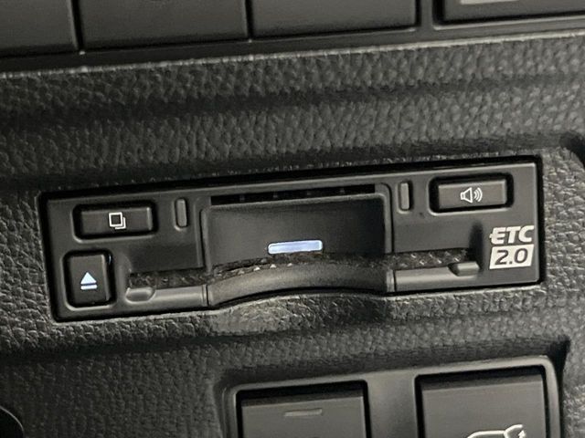 TOYOTA COROLLA CROSS HYBRID 2024 Image 31