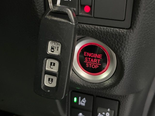 HONDA N BOX CUSTOM 2021 Image 31