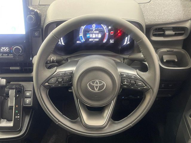 TOYOTA SIENTA 2025 Image 31