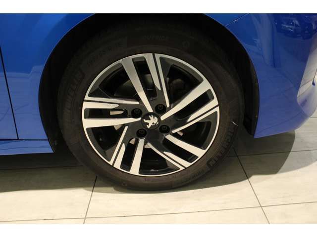 PEUGEOT 208 2020 Image 31