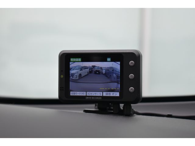 NISSAN LEAF 2019 Image 31