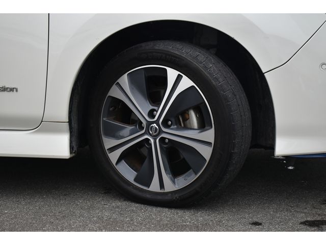 NISSAN LEAF 2019 Image 31