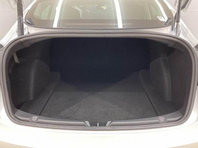 TESLA MODEL 3 2022 Image 31