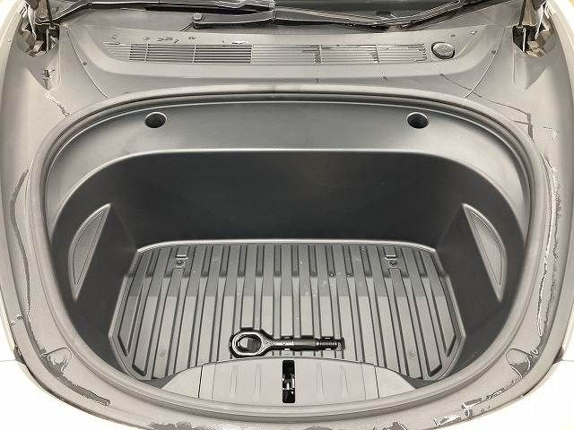 TESLA MODEL 3 2022 Image 31
