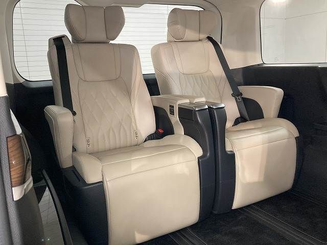 TOYOTA GRANACE 2020 Image 31