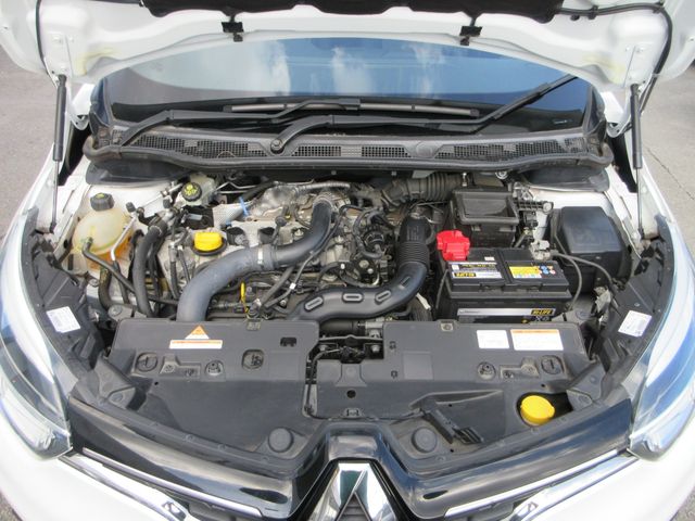 RENAULT CAPTUR 2019 Image 31