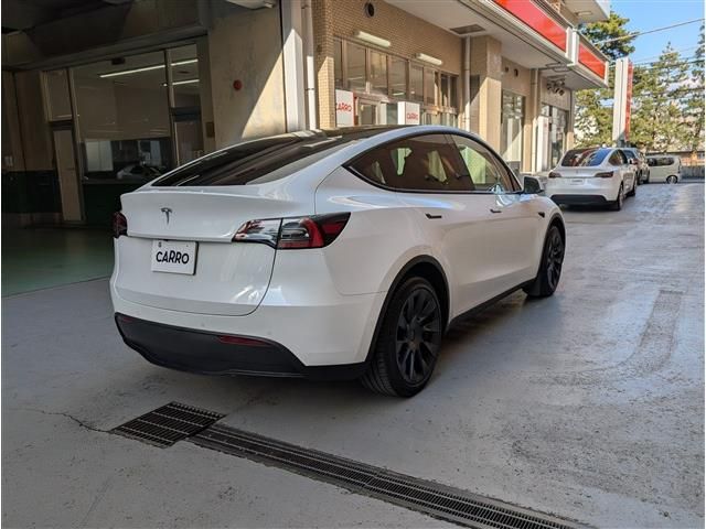 TESLA MODEL Y 2023 Image 31