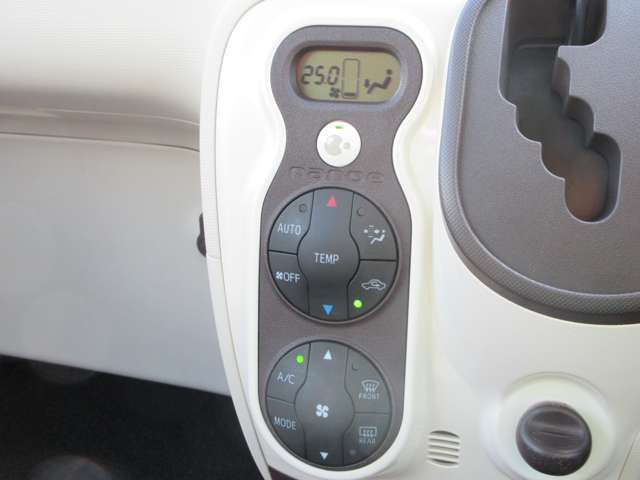 TOYOTA PORTE 2013 Image 31