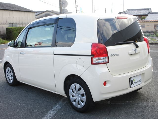 TOYOTA PORTE 2013 Image 31