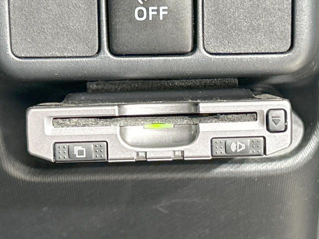 TOYOTA AQUA 2013 Image 31