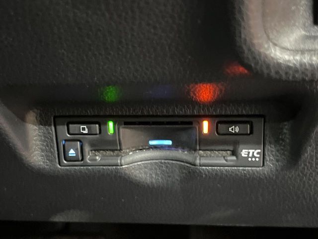 TOYOTA SIENTA HYBRID 2025 Image 31