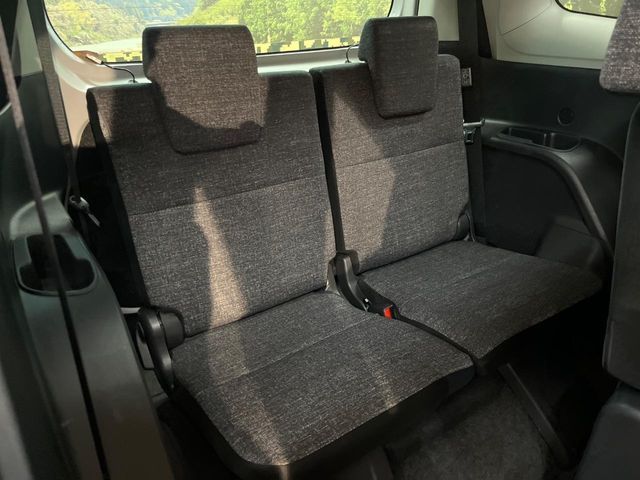 TOYOTA SIENTA HYBRID 2025 Image 31