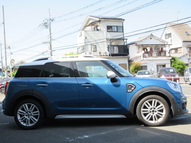 BMW MINI COOPER S CR 2019 Image 31