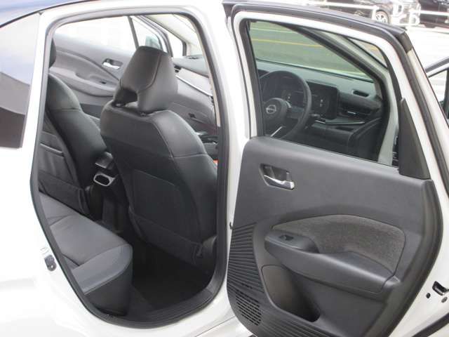 NISSAN AURA 2025 Image 31