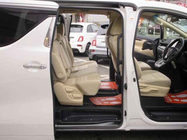 TOYOTA ALPHARD 2020 Image 31