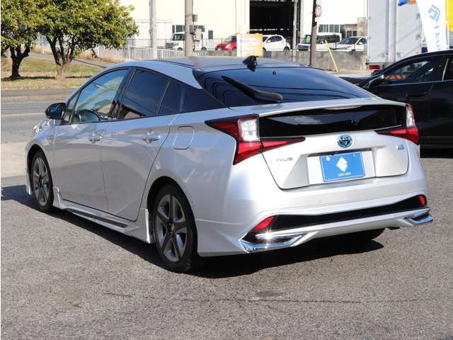 TOYOTA PRIUS 2019 Image 31