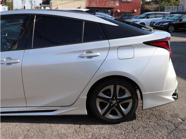TOYOTA PRIUS 2019 Image 31