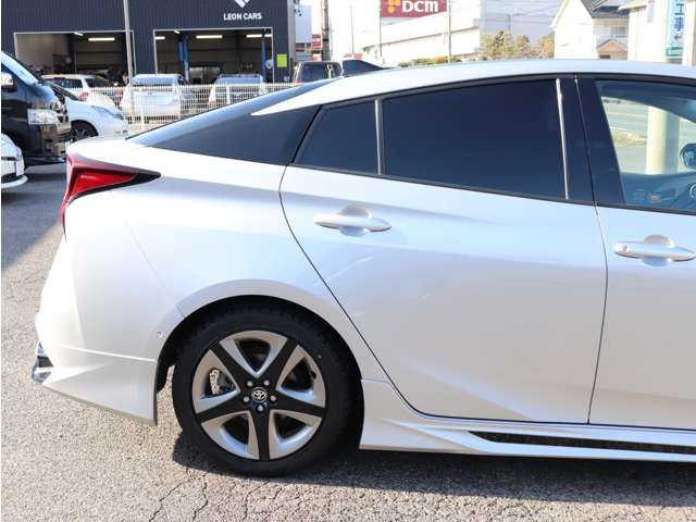 TOYOTA PRIUS 2019 Image 31