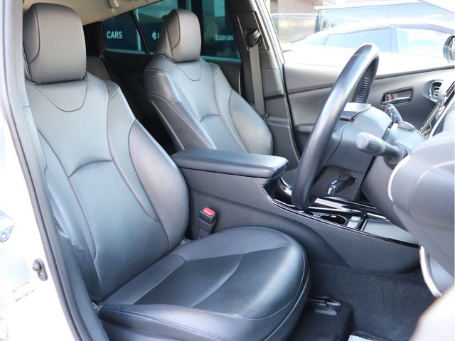 TOYOTA PRIUS 2019 Image 31