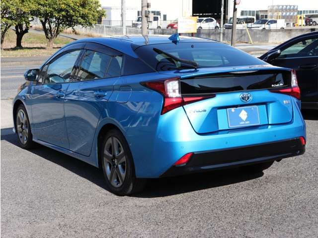 TOYOTA PRIUS 2019 Image 31