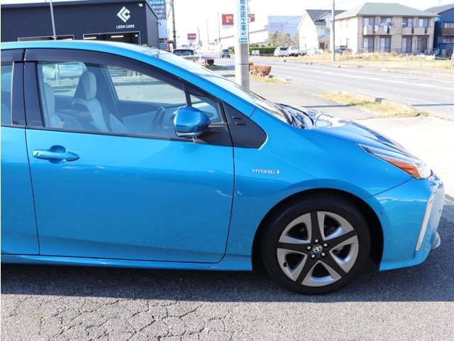 TOYOTA PRIUS 2019 Image 31