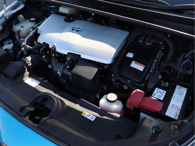 TOYOTA PRIUS 2019 Image 31