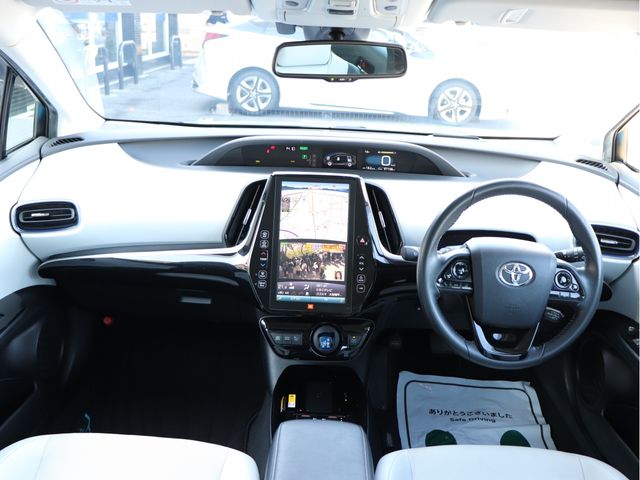 TOYOTA PRIUS 2019 Image 31