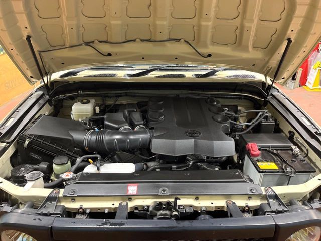 TOYOTA FJ CRUISER 4WD 2017 Image 31