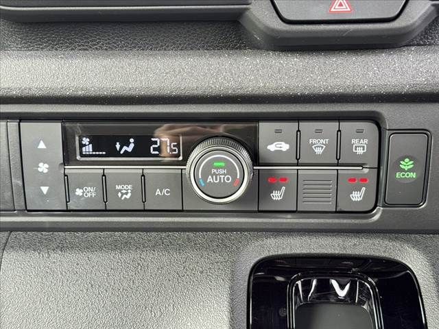 HONDA N BOX CUSTOM 2024 Image 31