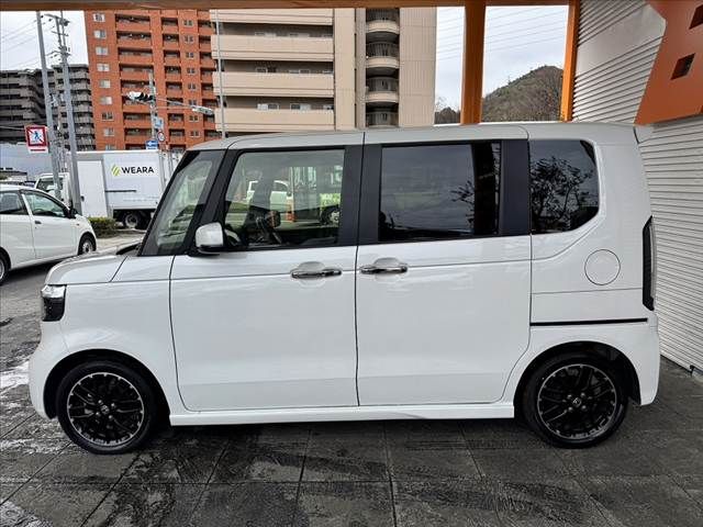 HONDA N BOX CUSTOM 2024 Image 31