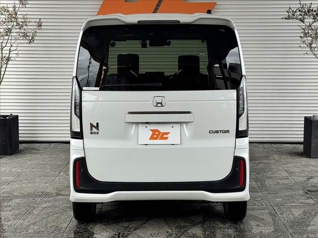 HONDA N BOX CUSTOM 2024 Image 31