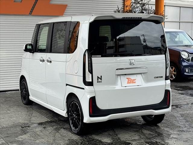 HONDA N BOX CUSTOM 2024 Image 31