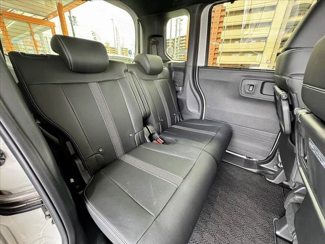 HONDA N BOX CUSTOM 2024 Image 31