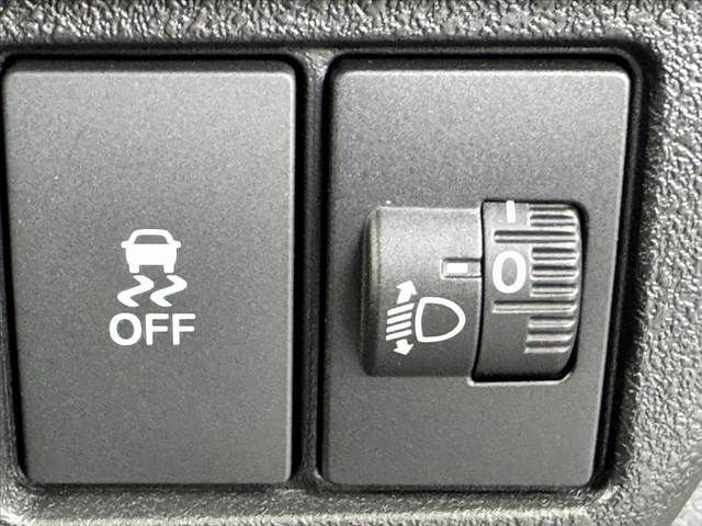 HONDA N BOX CUSTOM 2024 Image 31