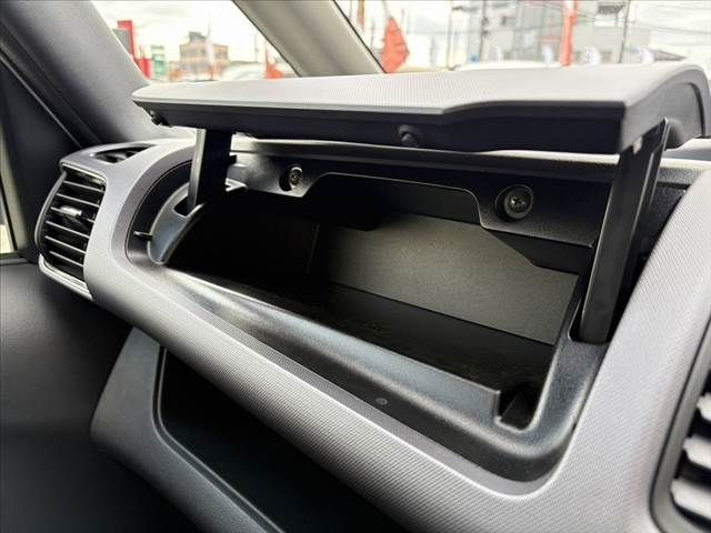 NISSAN SERENA  WG 2019 Image 31