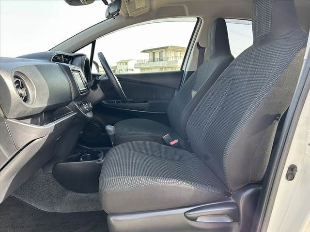 TOYOTA VITZ 2017 Image 31