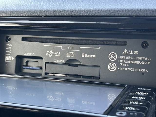 TOYOTA VITZ 2017 Image 31