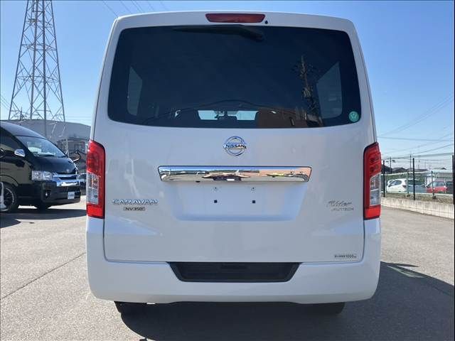 NISSAN NV350 CARAVAN 2020 Image 31