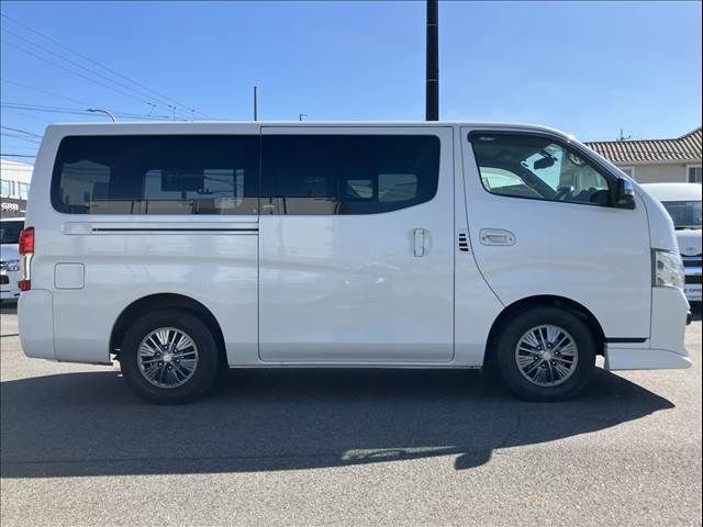 NISSAN NV350 CARAVAN 2020 Image 31